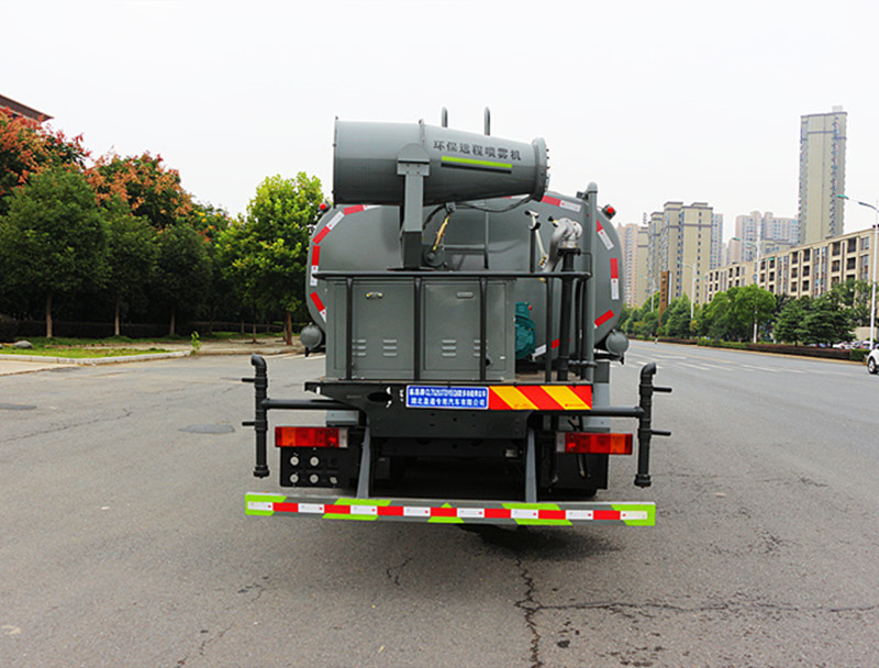 東風(fēng)（T5）后雙橋22噸噴霧灑水車